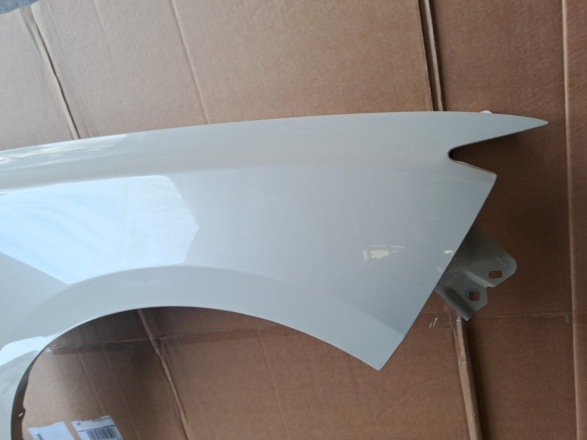 2013-2016 LINCOLN MKZ FRONT RIGHT PASSENGER SIDE FENDER PANEL PaintCode: BK