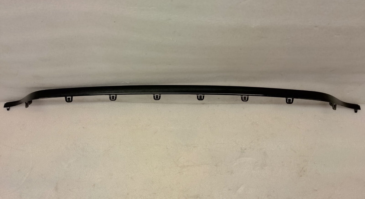 20 MERCEDES BENZ E63S AMG W213 REAR BUMPER CENTER TRIM BLACK A2138854601