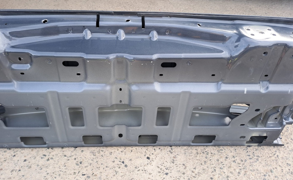 2021-2024 RIVIAN R1T REAR BACK DOOR TAILGATE TRUNK LID SHELL OEM Gray