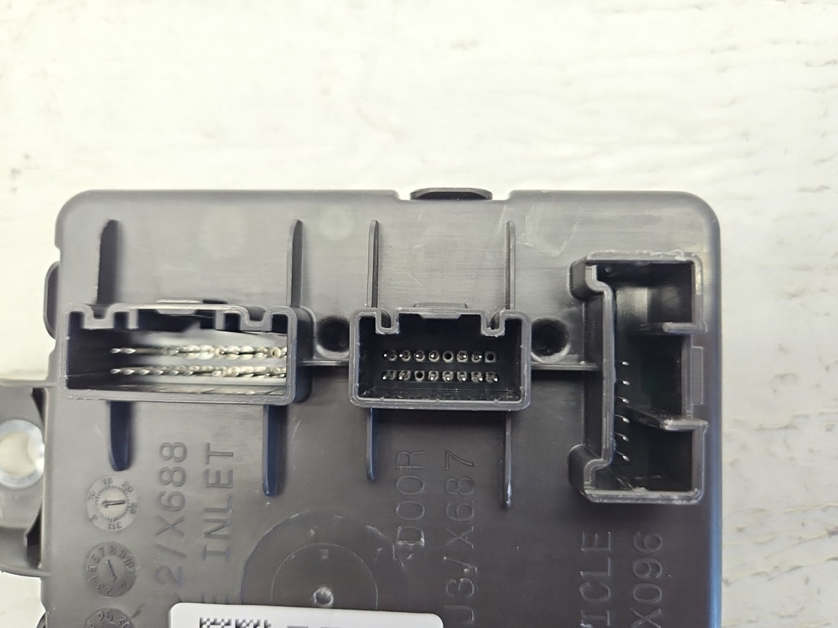 2024-2025 Tesla Model 3 Charge Port Control Module Unit OEM 1537264-10-E