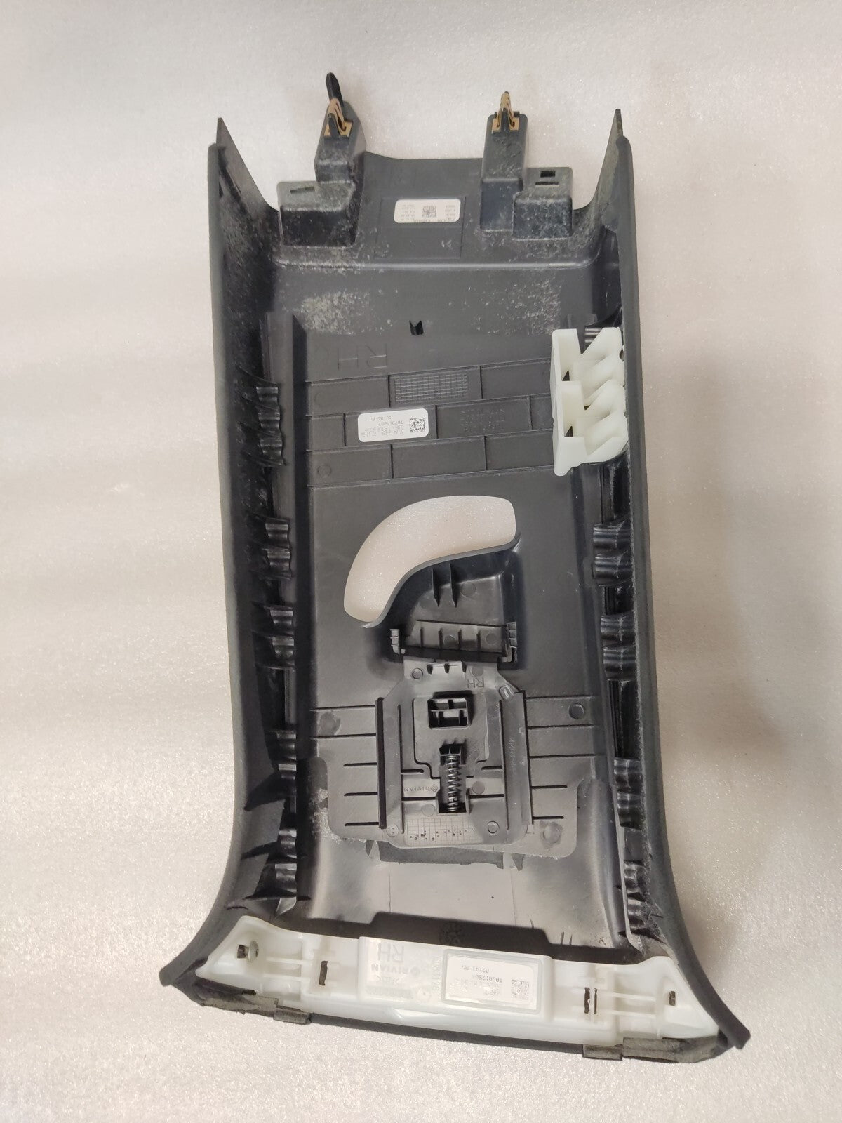 Rivian R1T PILLAR UPPER TRIM COVER PANEL RH RIGHT PT00427868