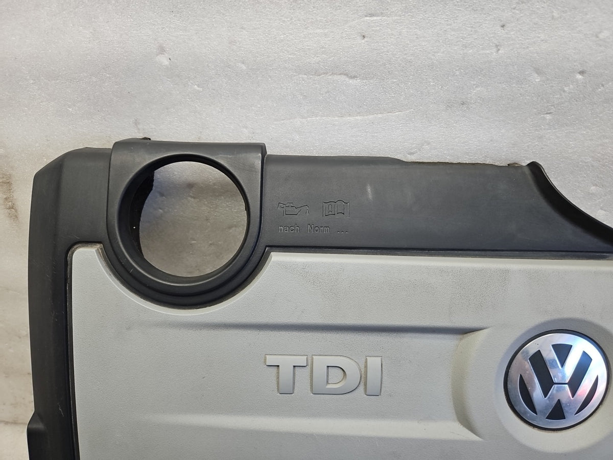 2012-2017 Volkswagen Passat Except Engine Cover 03L103925AM OEM
