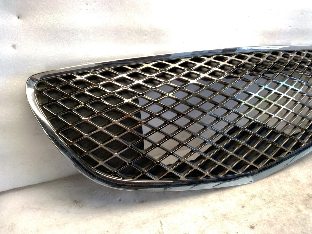 2021-2023 Genesis GV70 Front Bumper Grille 86366-AR000 Black Chrome OEM