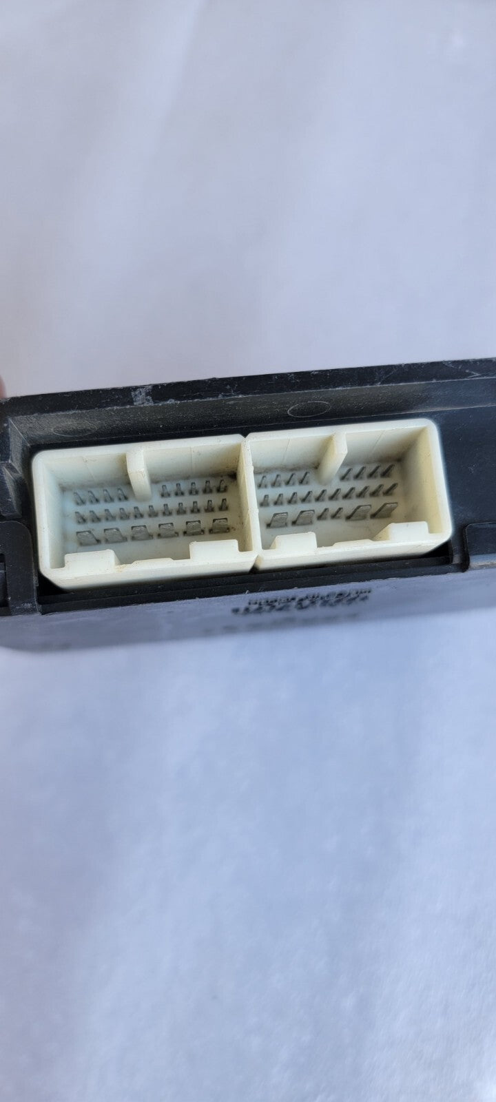 2004—2009 TOYOTA PRIUS TEMPERATURE CONTROL MODULE 88650-47051