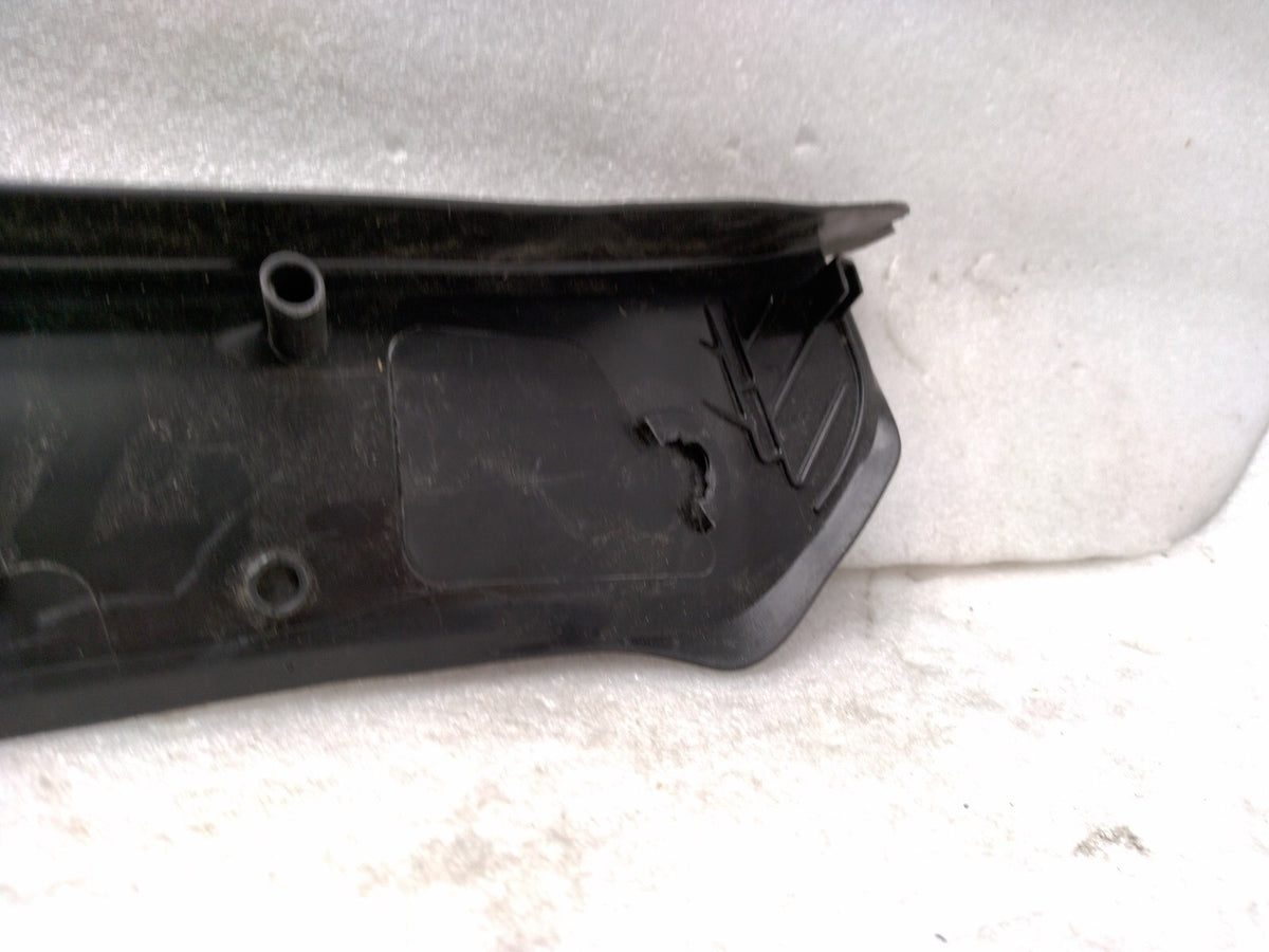 2020-2022 MERCEDES GLB250 X247 REAR LH SIDE DOOR REARWARD WEATHERSTRIP SEAL OEM