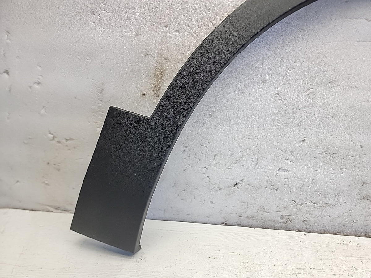 2018-2025 Volvo XC40 Front RH Side Wheel Arch Molding Trim, Genuine 31448345 OEM
